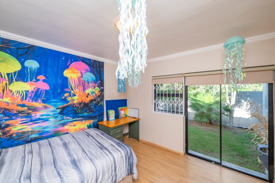 5 Bedroom Property for Sale in Eversdal Western Cape